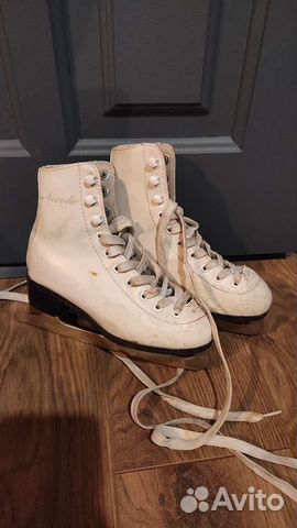 Коньки фигурные nicole