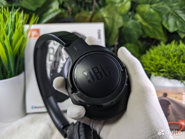 Беспроводные наушники jbl tune 700bt черный