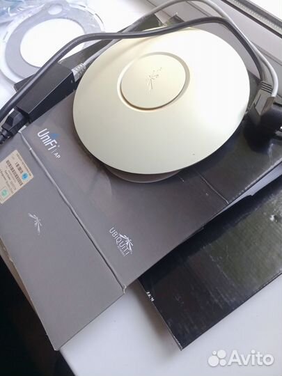 Точка доступа wifi Ubiquiti UniFi AP