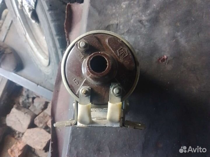 Катушка зажигания москвич,моторчик24в,резонатор