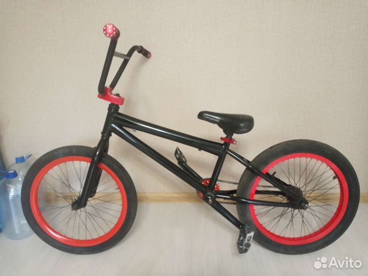 Трюковой велосипед bmx