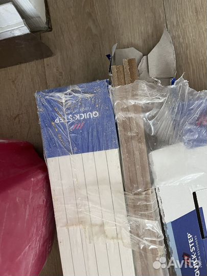 Плинтус Quick-Step qspskr01859 77x14x2400 белый