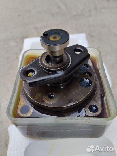 Плунжерная пара топливного насоса фольсваген В-3