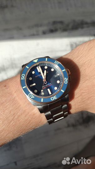 Дайверские часы Spinnaker Hull Diver Patriot Blue