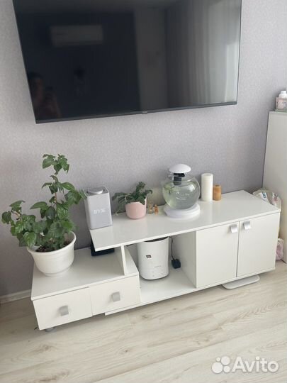Тумба под телевизор