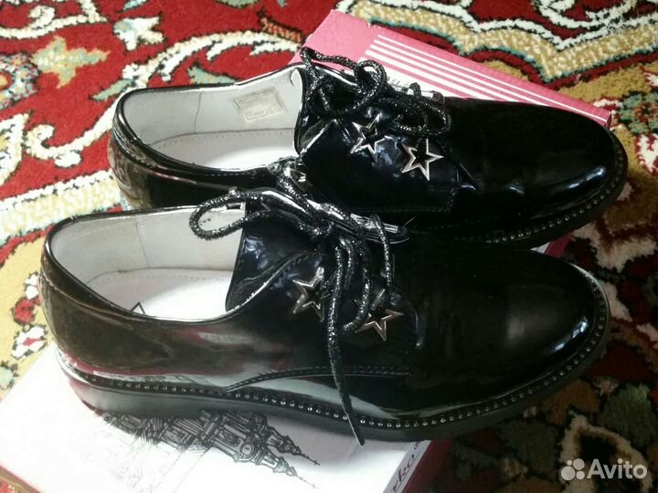 Туфли для девочки размер 35