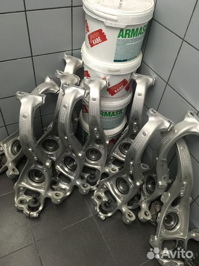 Поворотный кулак Porsche Cayenne Е 3 9Y 2020 г