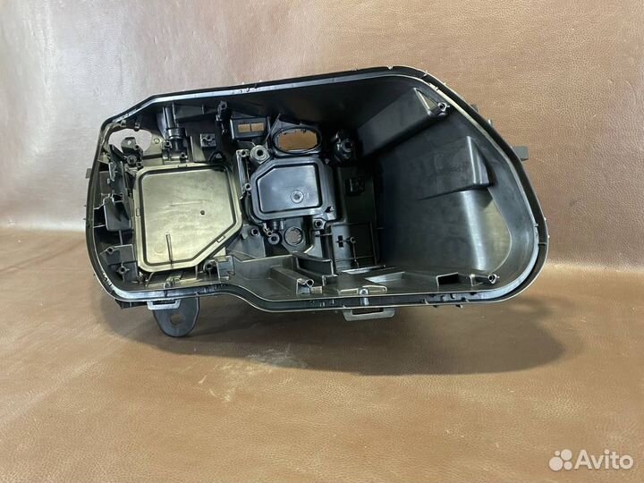 Корпус фары правой для Mercedes-Benz C-klasse W205