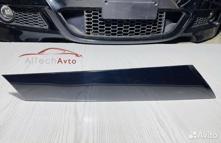 Накладка передней стойки левая Mini Cooper R56