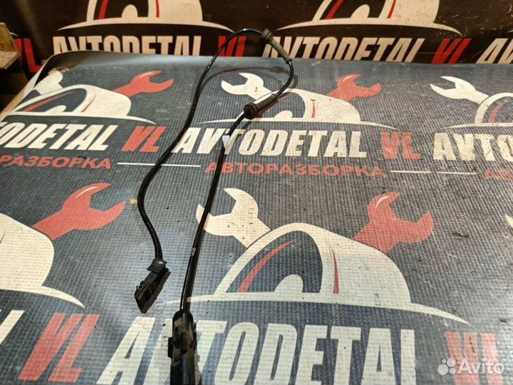 Датчик ABS задний правый Renault Megane 2 седан