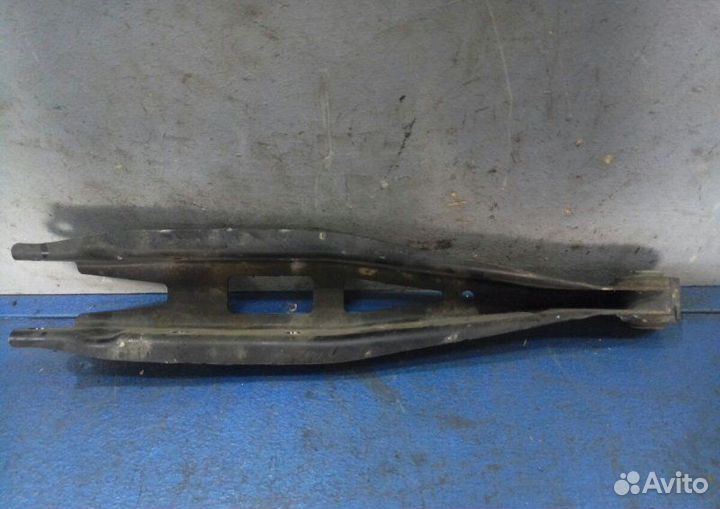 Рычаг нижний задний Subaru Impreza GP/G23