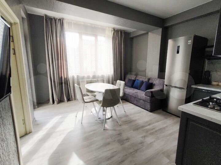 2-к. квартира, 52 м², 3/5 эт.