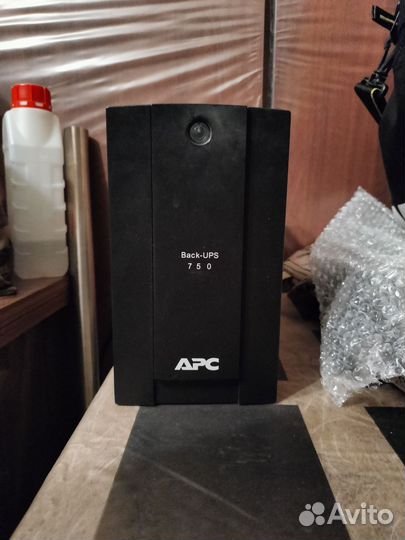 Ибп APC Back-UPS 750