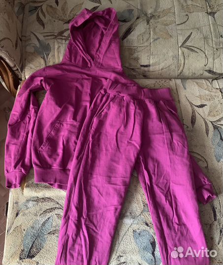 Спортивный костюм