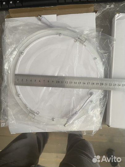 Светильник потолочный светодиодный встроенный