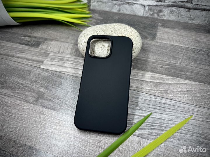 Кожаный чехол iPhone 16 Pro Max