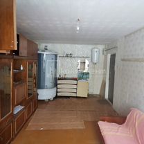 Комната 17 м² в 4-к., 1/5 эт.