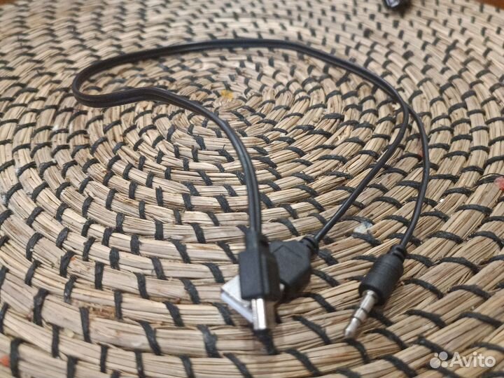 Кабель для зарядки телефона