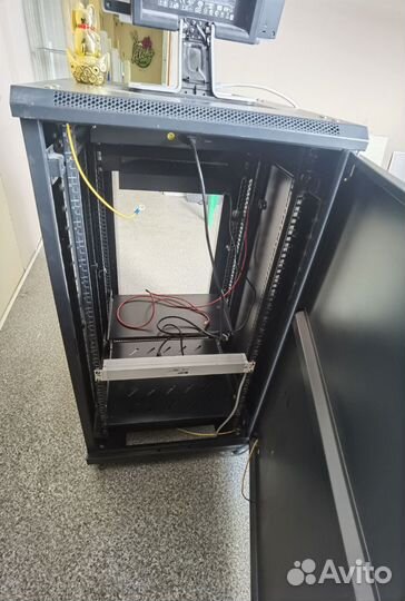Серверный шкаф Hyperline 600х600х1160мм чёрный
