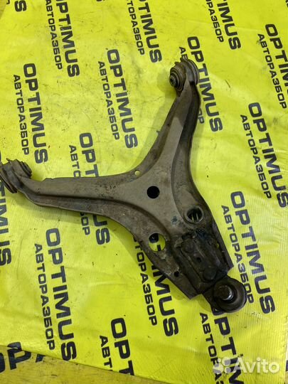 Рычаг передний правый Audi 80 B4