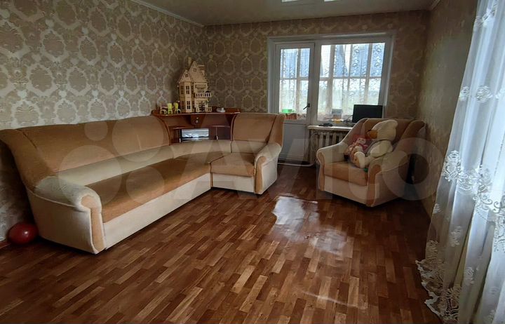 2-к. квартира, 57 м², 2/2 эт.