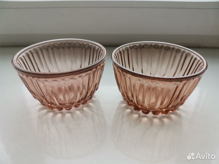 Вазочка салатник цветное стекло СССР