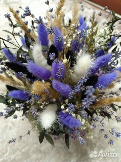 Композиция из сухоцветов