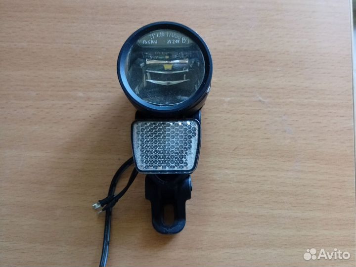Herrmans H-Black MR8 Front Light Динамо фонарь