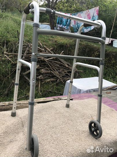 Ходунки для взрослых