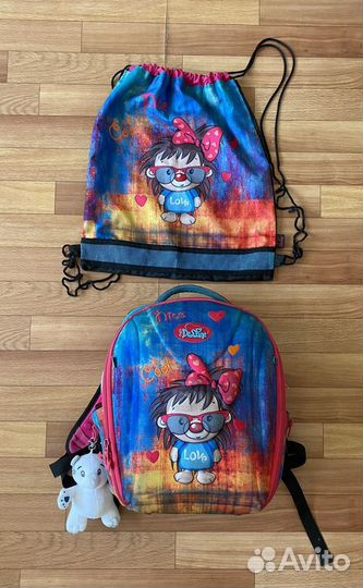 Школьный рюкзак