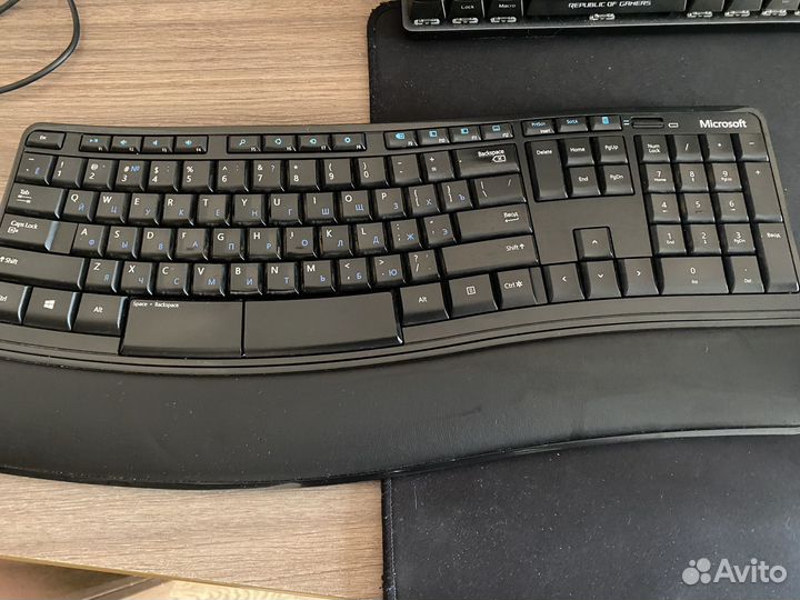 Клавиатура беспроводная Microsoft Sculpt Comfort