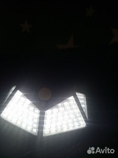 Фонарь уличный на солнечных батареях