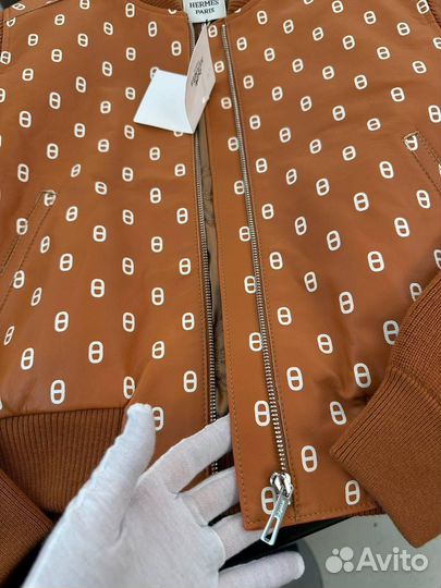Кожаная куртка Hermes женская