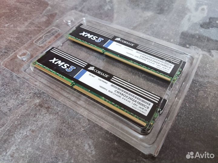 Оперативная память 8 гб DDR3 1600 мгц Corsair XMS3