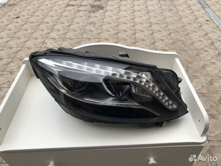 Фара левая на Мерседес S класс W222