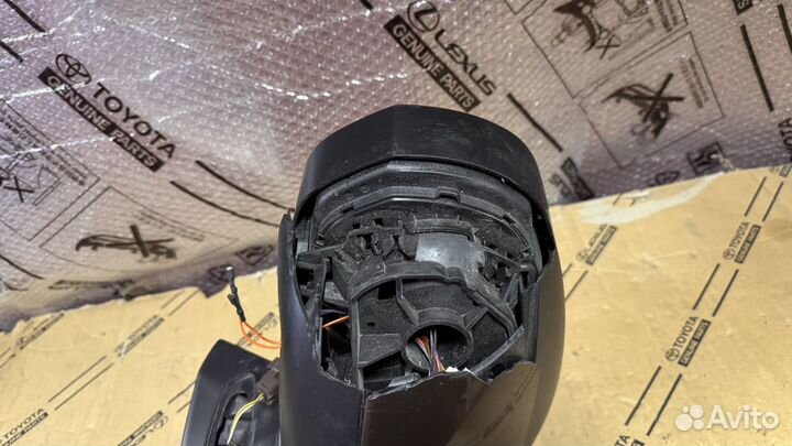 Зеркало Peugeot 3008 переднее правое 96854177XT