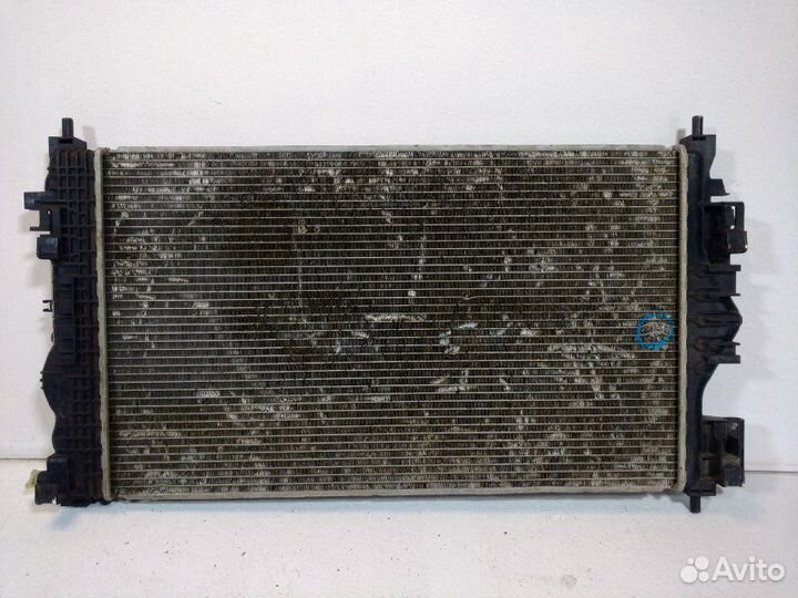 Радиатор основной Opel Astra J