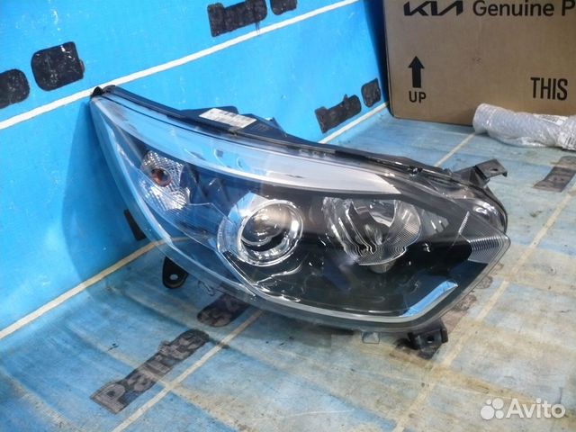 Renault Kaptur Фара передняя правая б/у.оригинал