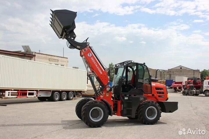 Телескопический погрузчик Redstar TL2500, 2023