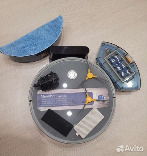 Робот пылесос