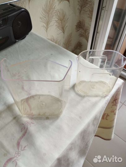 Электрическая соковыжималка 