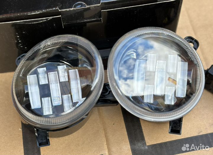 Противотуманные фары LED Audi 7линз жел/бел