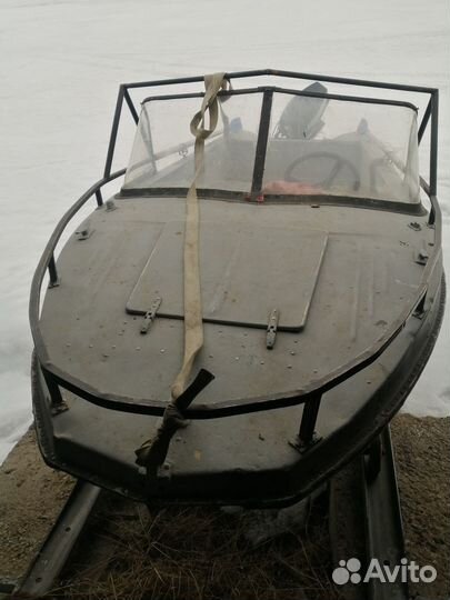 Продам лодку Обь-М