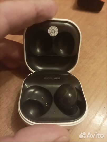 Samsung sound by akg smr177 один наушник