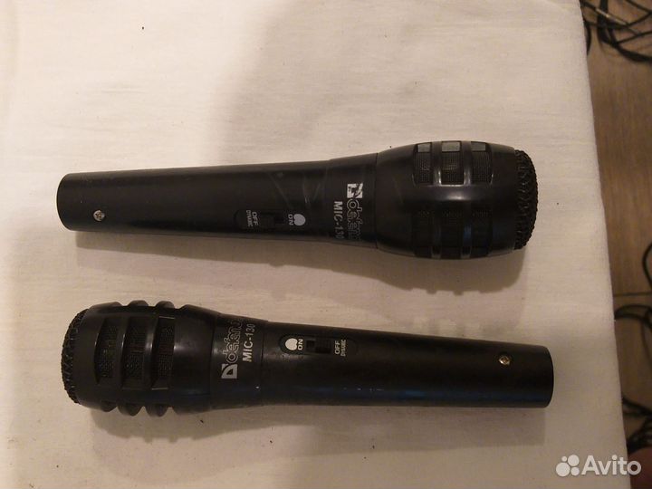 Микрофон для караоке проводной