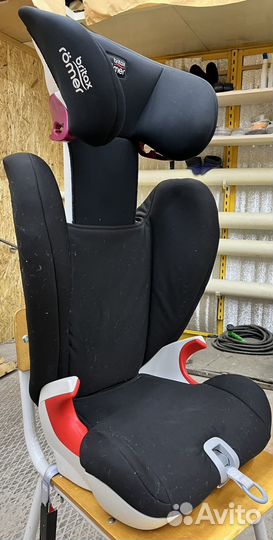 Автомобильное кресло britax romer 15 36кг