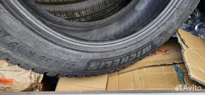 Michelin X-Ice North 4 235/55 R19