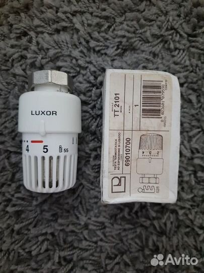 Термоголовка для радиатора Luxor TT 2101