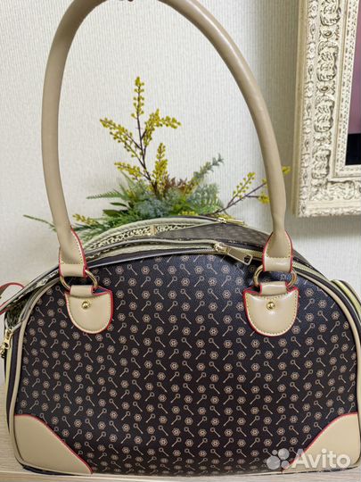 Переноска для мини собак и кошек