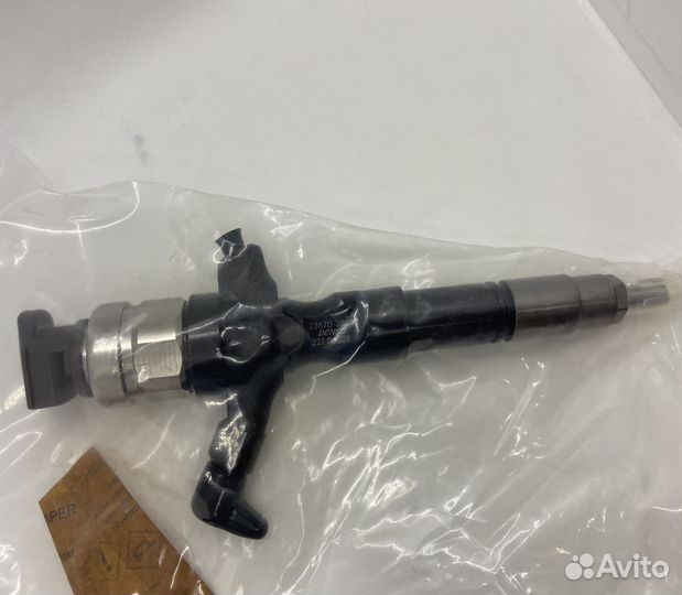 Форсунка 095000-7780